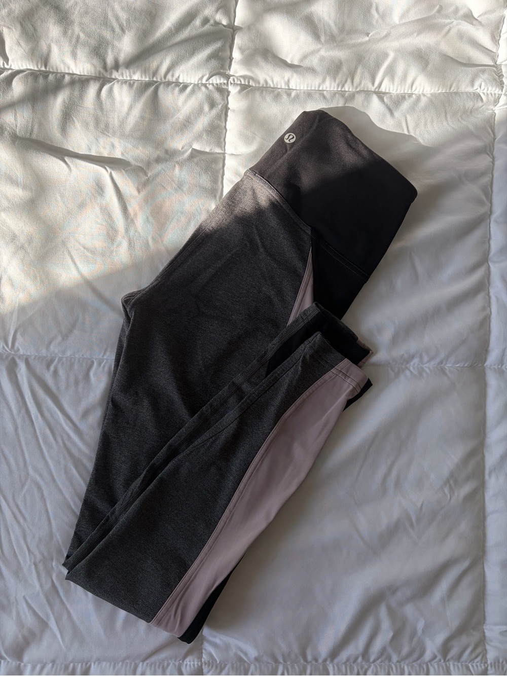 Lululemon High-Rise Colorblock Leggings in Charcoal & Mauve
